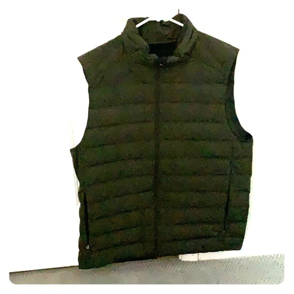 lululemon athletica Other - Men’s Lululemon Puffer Vest